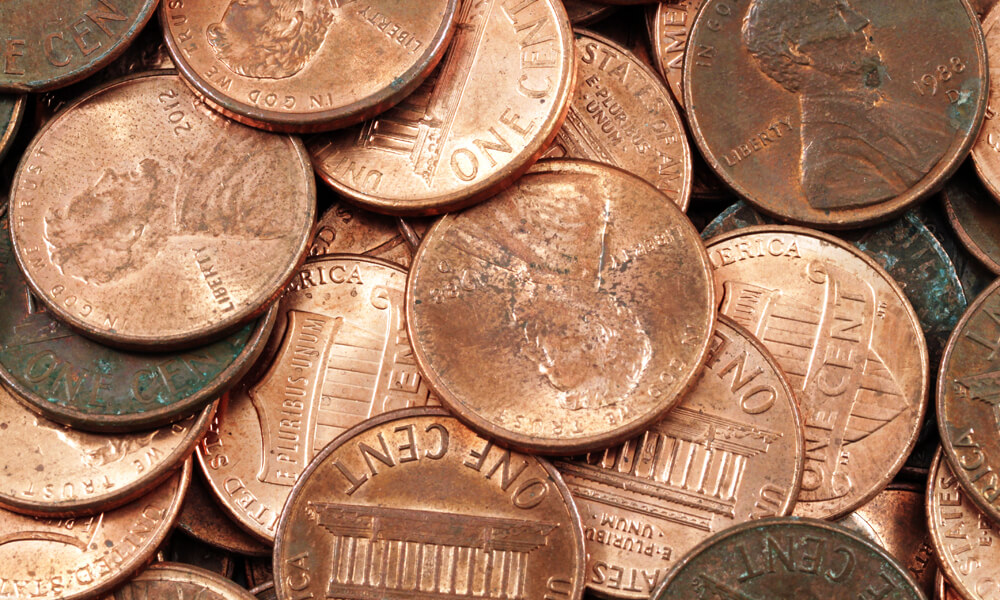 A close up image of American pennies