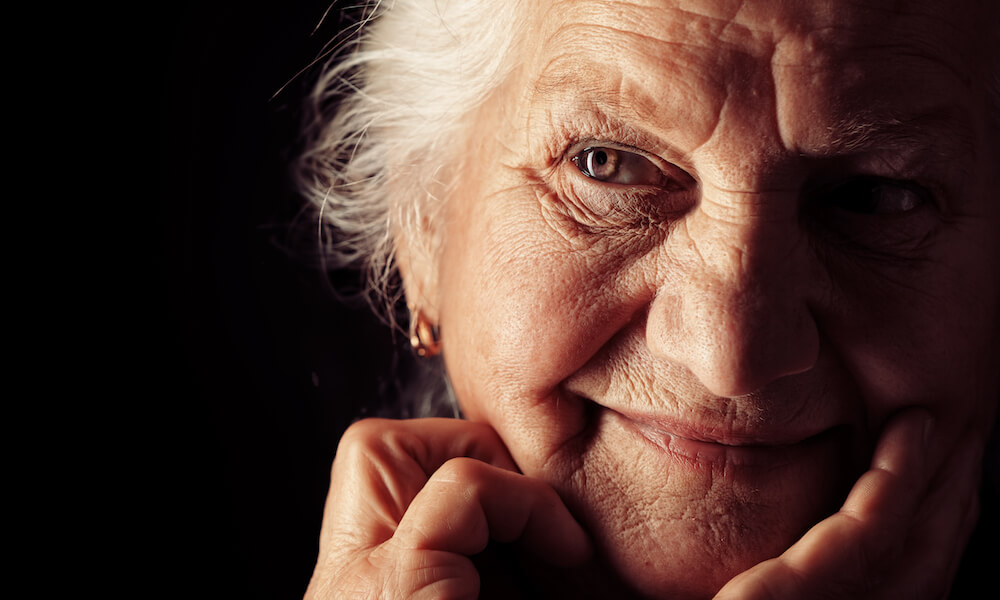 Portrait of elderly woman