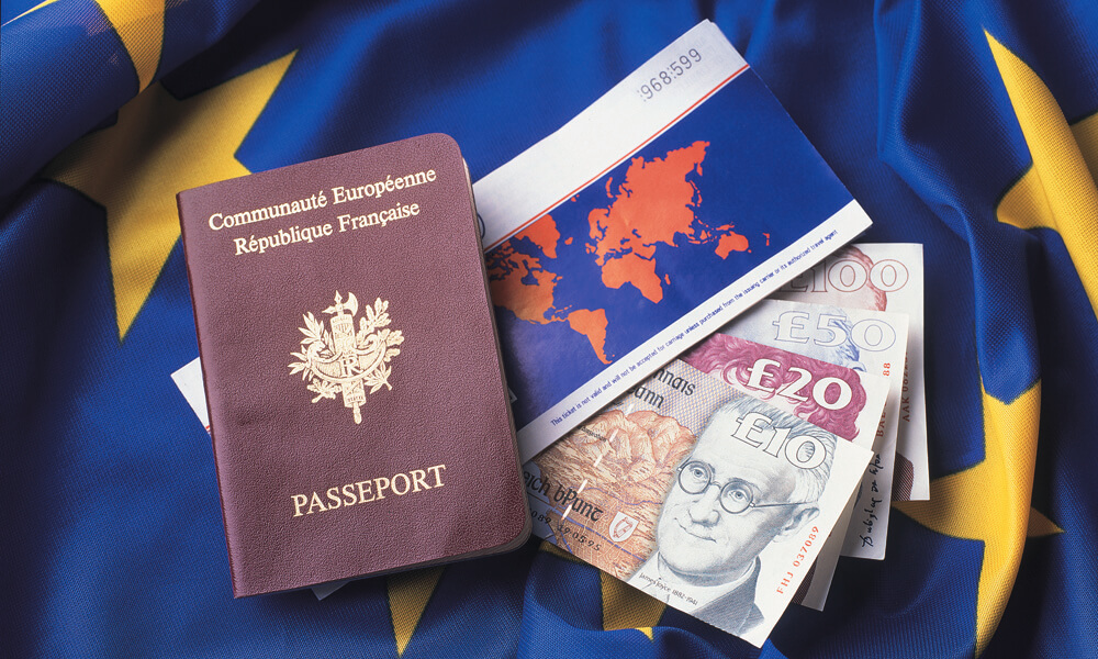 French passport and money