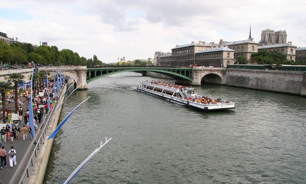 Le Bassin de Paris Plage, festival, along the Seine River, rivers, celebrations, Paris Plage