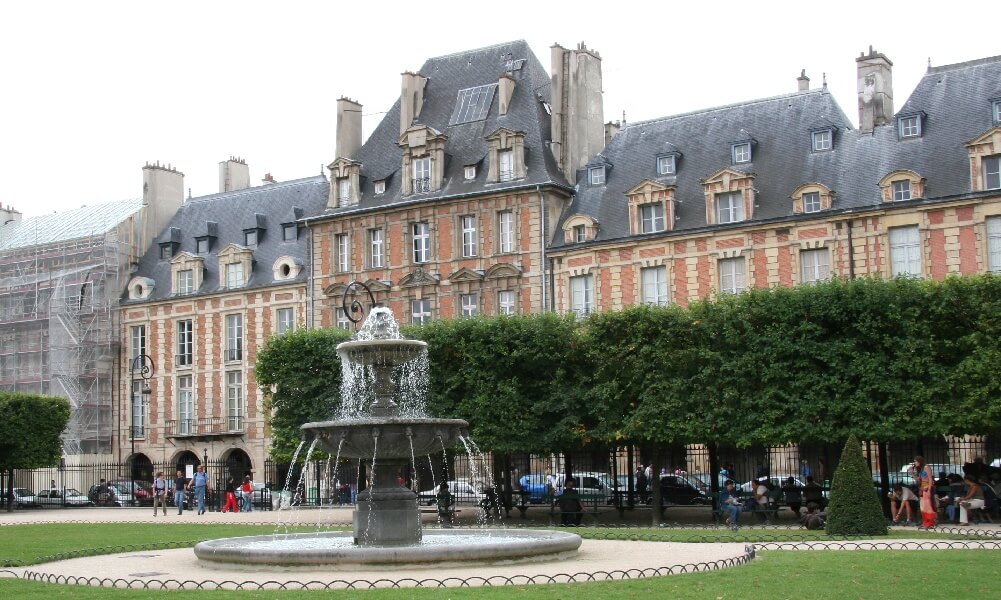 Place des Vosges, Paris, France