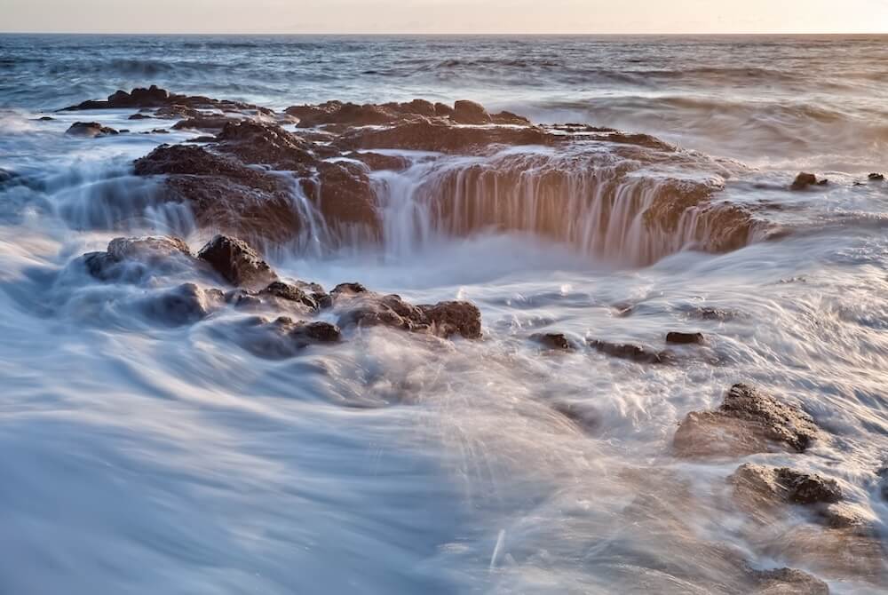 Thor's Well, off Cape Perpetua, Oregon